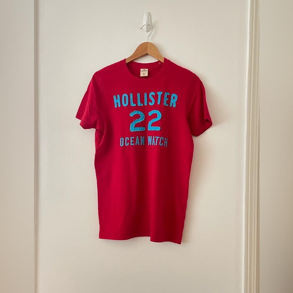Hollister Mens 100% cotton shirt, New without Tag, size M